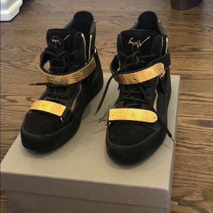 Giuseppe Zanotti sneakers.